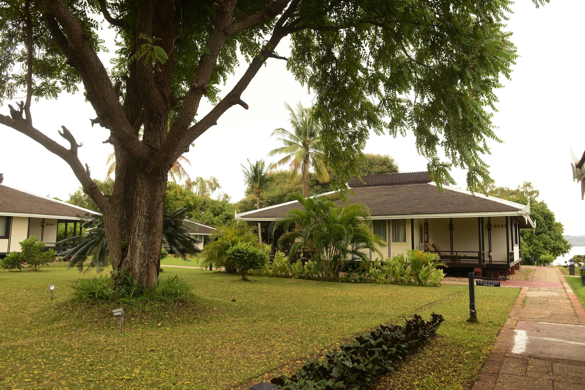 พุกาม ทีริปิตสยา แซงก์ชัวรี รีสอร์ต Hotel ภายนอก รูปภาพ