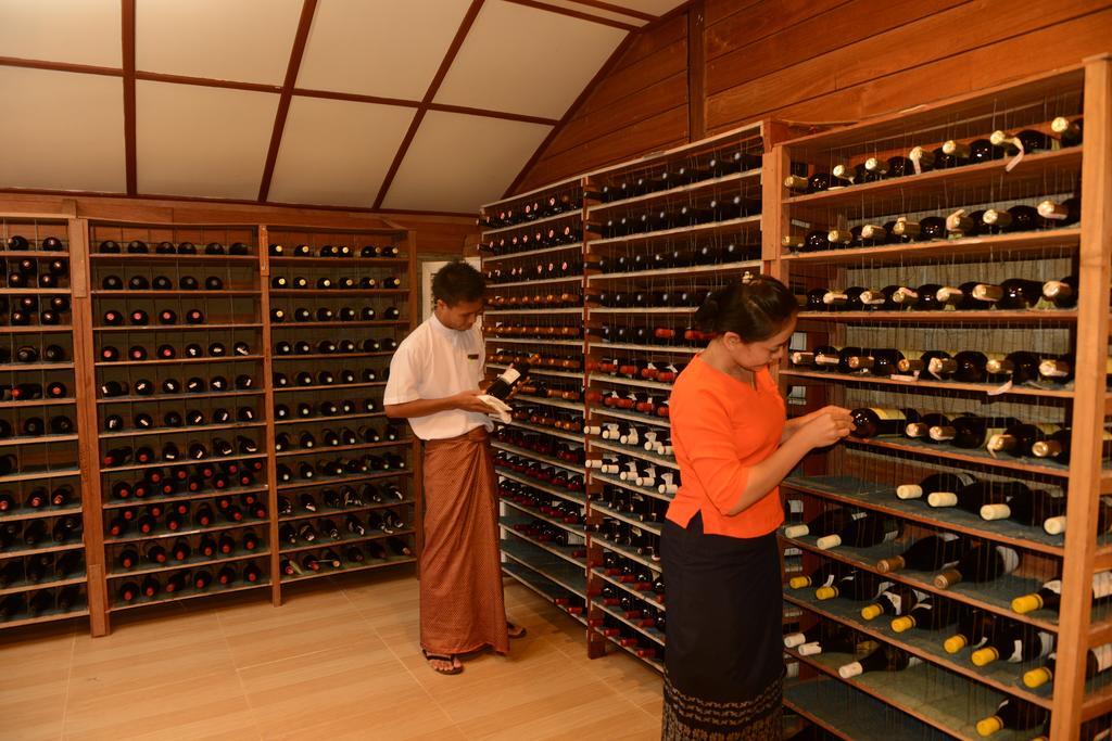 พุกาม ทีริปิตสยา แซงก์ชัวรี รีสอร์ต Hotel ภายนอก รูปภาพ