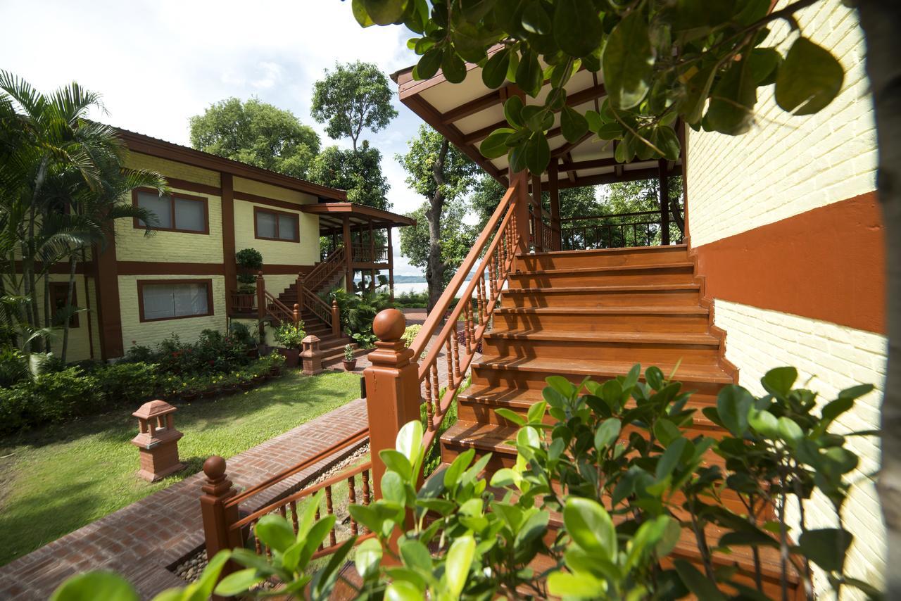 พุกาม ทีริปิตสยา แซงก์ชัวรี รีสอร์ต Hotel ภายนอก รูปภาพ